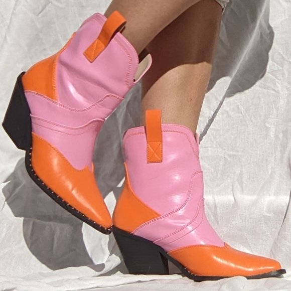 So Me Shoes - So Me Lunaah Western Cowboy Ankle Booties Size 7 Women